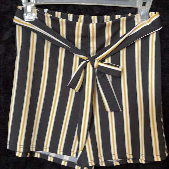 🌺Tiffany&Grey - Picture 1 of 3